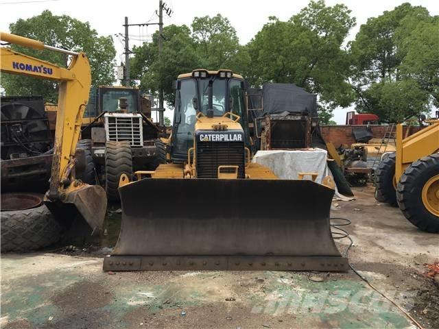 CAT D5K Dozers - Tratores rastos