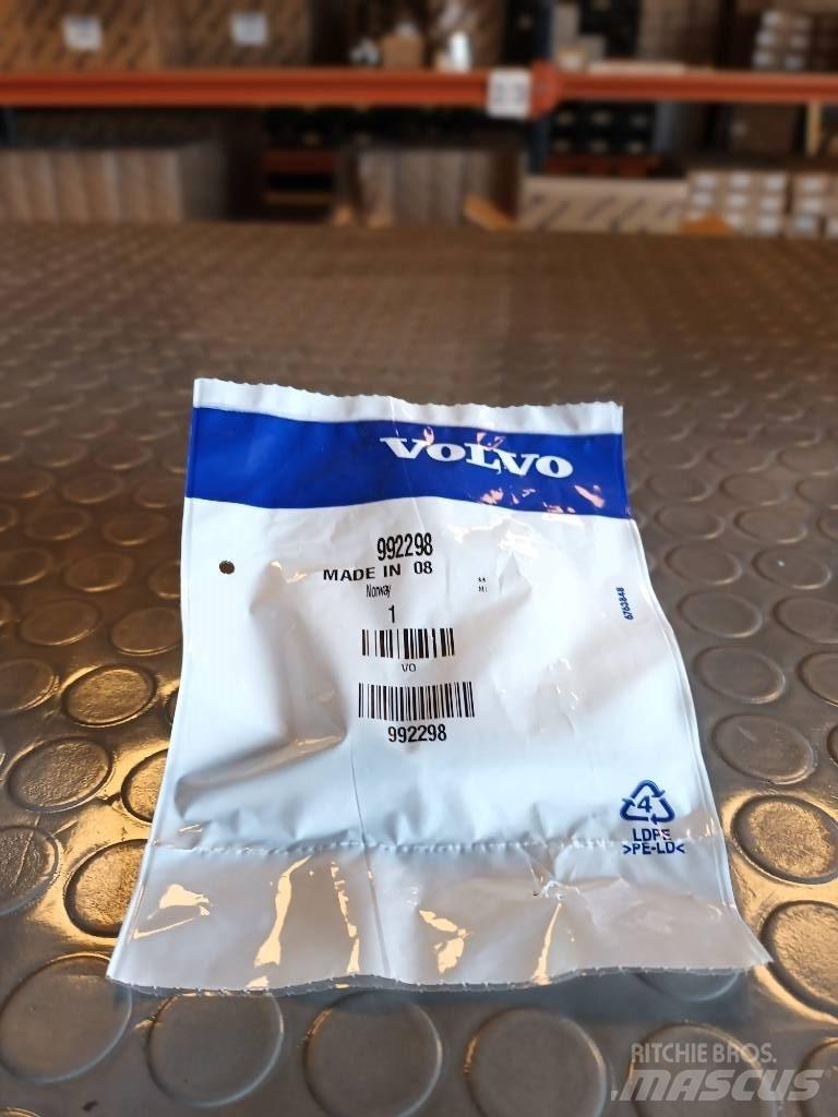 Volvo NIPPLE 992298 Transportes - Outros
