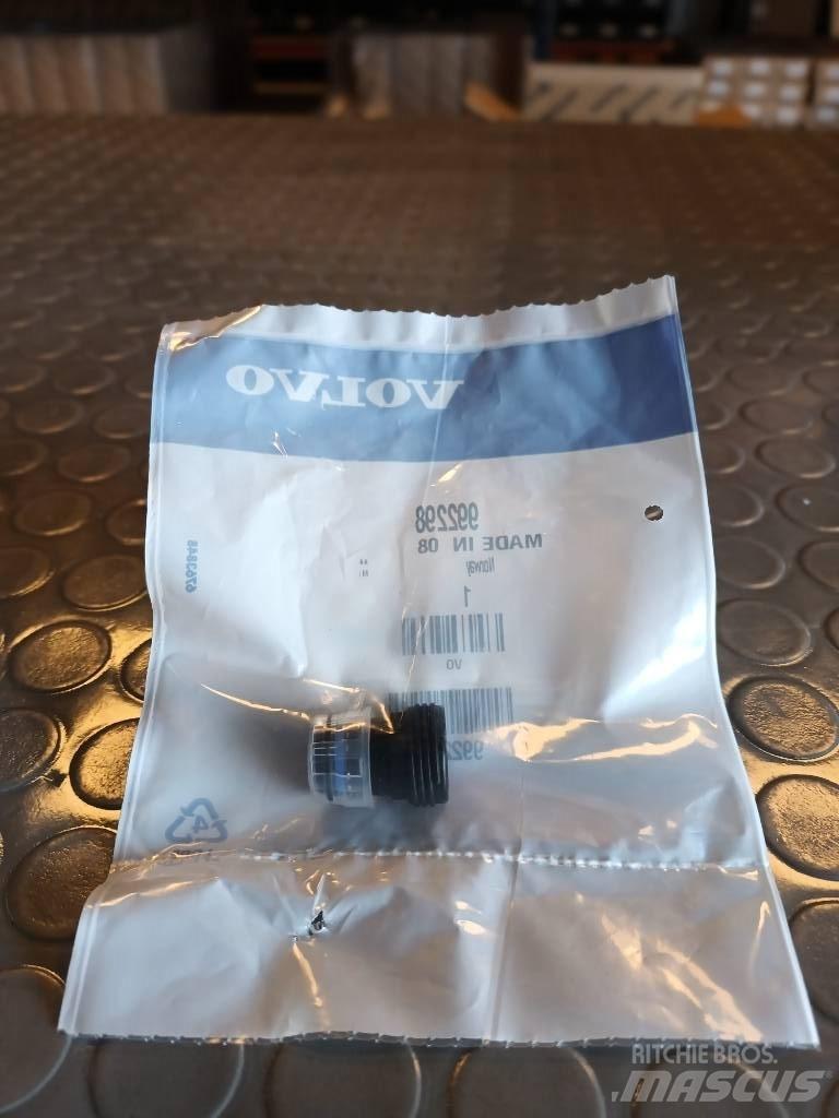 Volvo NIPPLE 992298 Transportes - Outros
