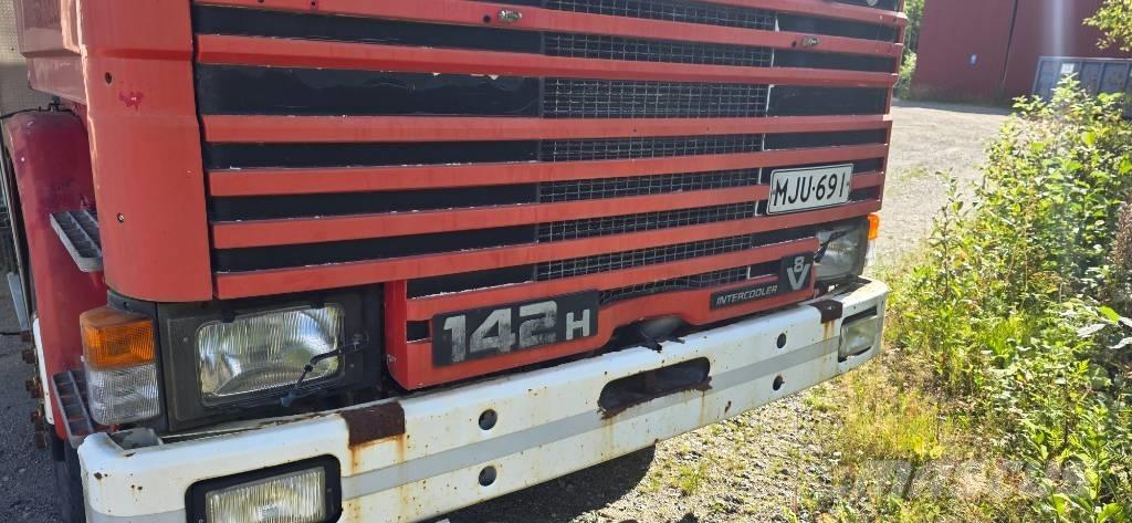 Scania 142 H Carros de bombeiros