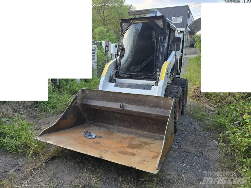 Bobcat S 205 Carregadoras de direcção deslizante