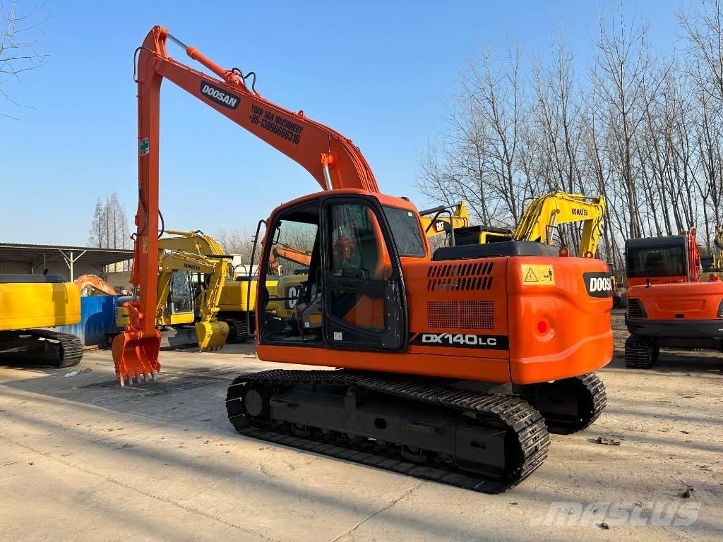 Doosan DX140 Mini Escavadoras <7t