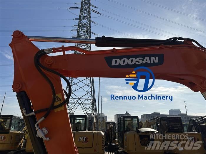Doosan DX 60 Mini Escavadoras <7t
