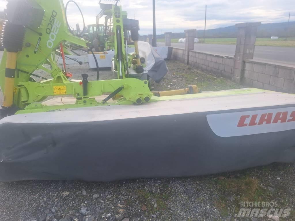 CLAAS 3200 Gadanheiras