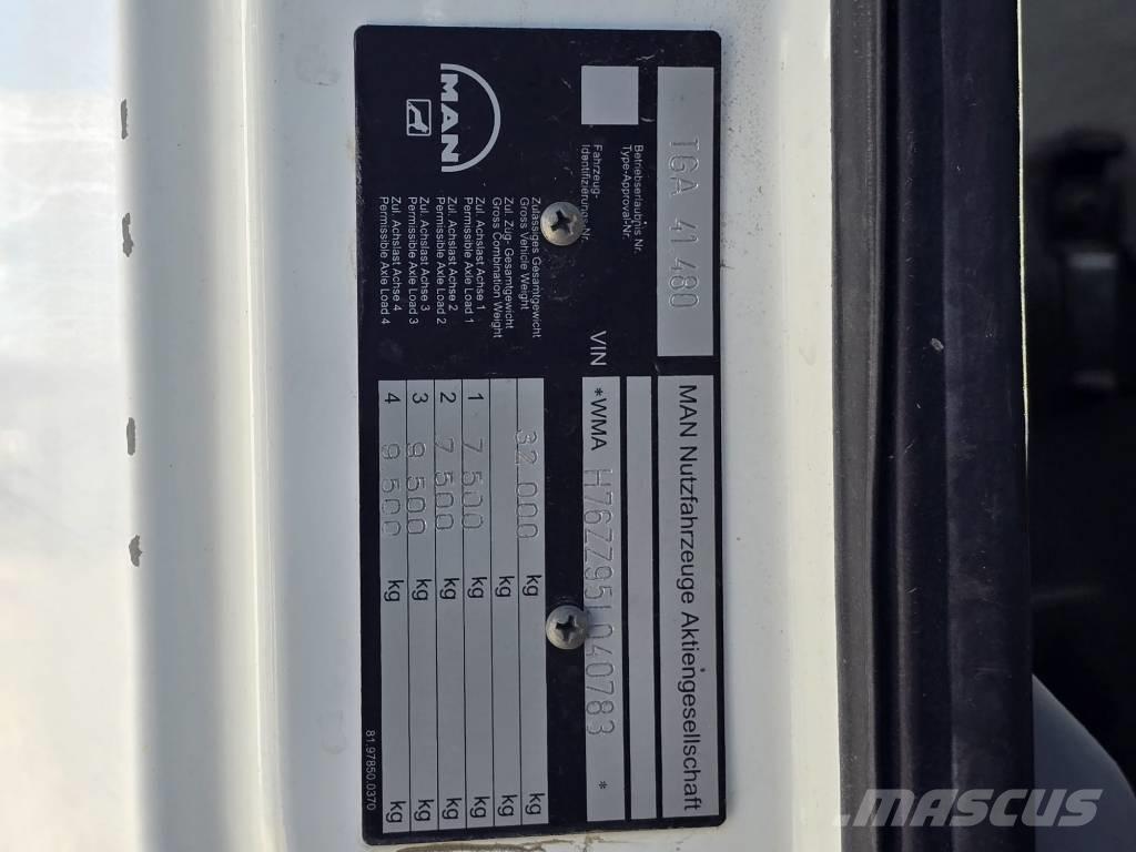 MAN TGA 41.480 Camiões de chassis e cabine