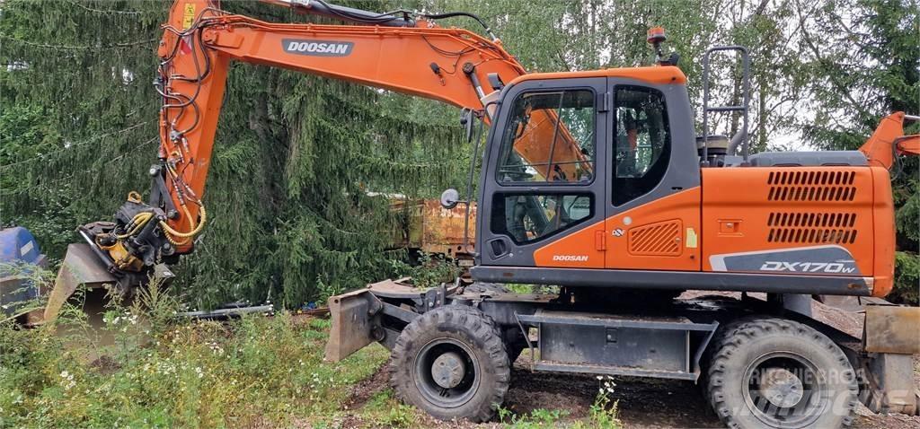 Doosan DX170W Escavadoras de rodas