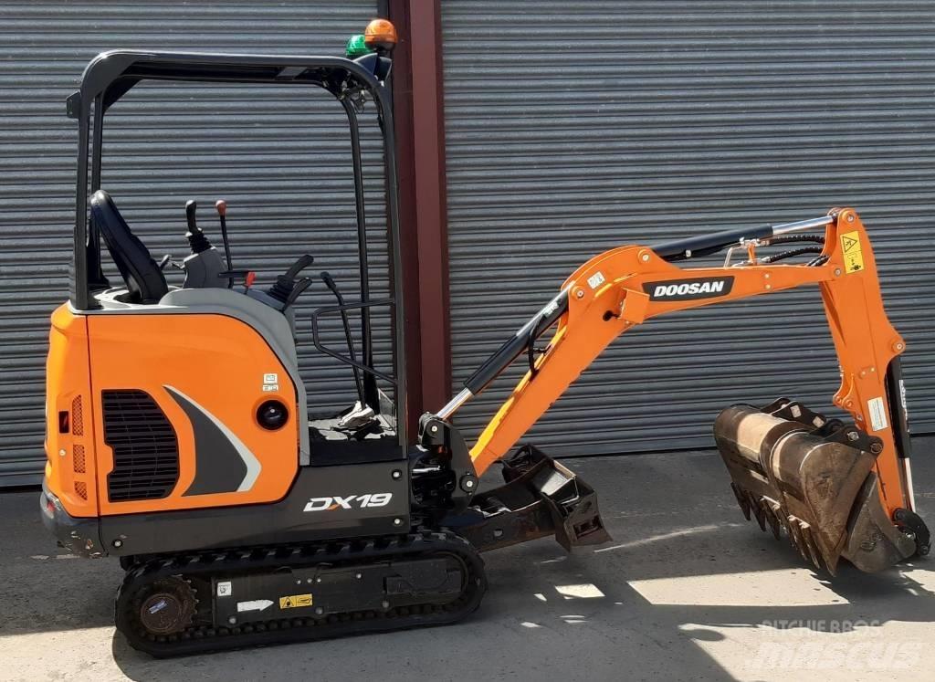 Doosan DX 19 Mini Escavadoras <7t