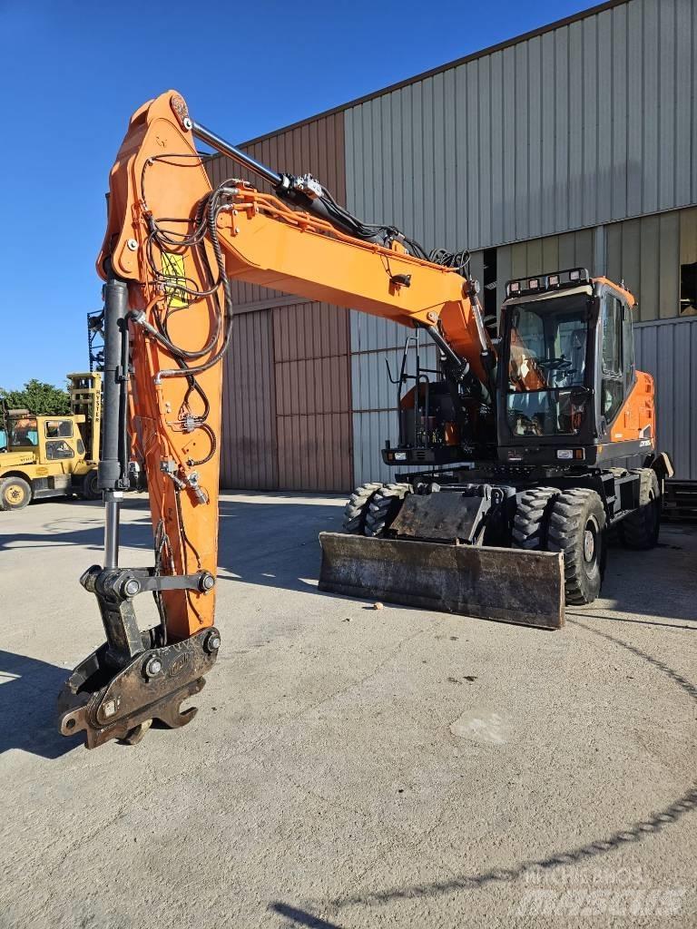 Doosan DX 165 W-5 Escavadoras de rodas
