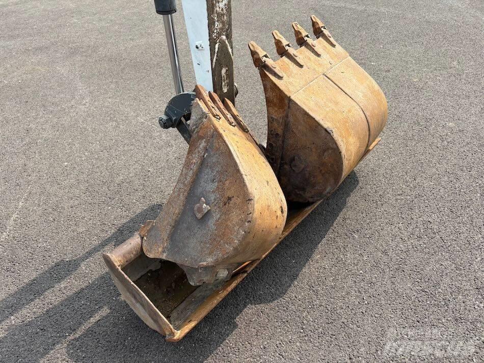 Neuson 38 Z 3 RD Mini Escavadoras <7t