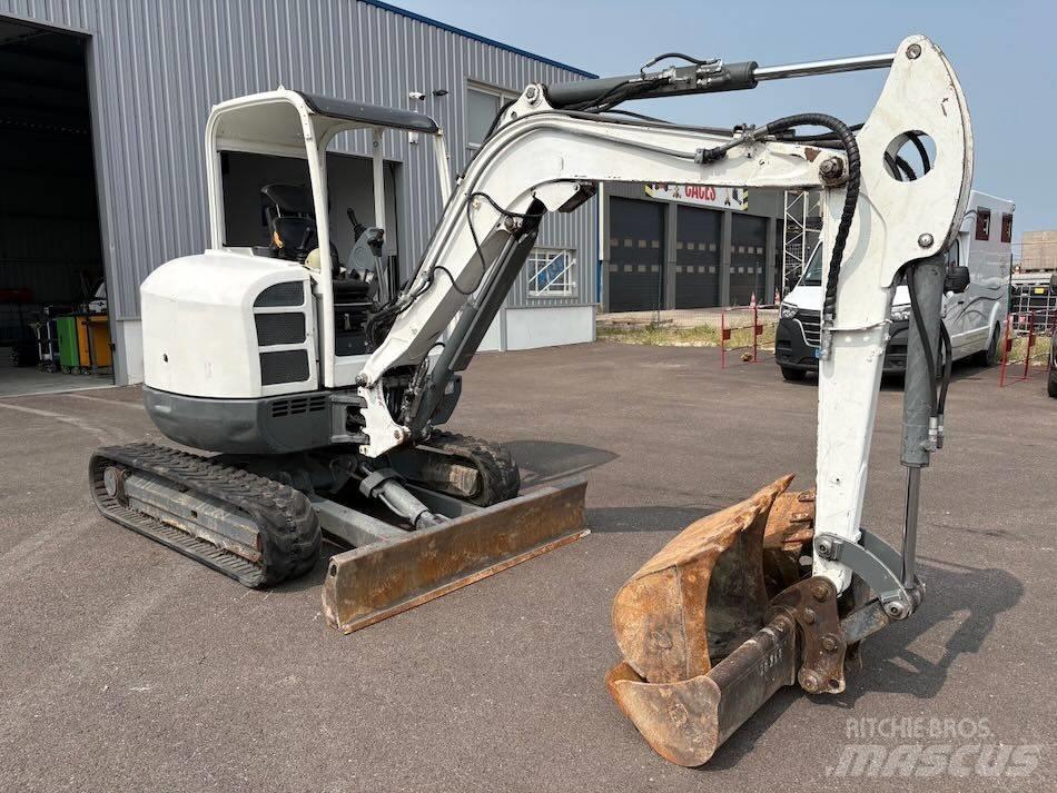 Neuson 38 Z 3 RD Mini Escavadoras <7t