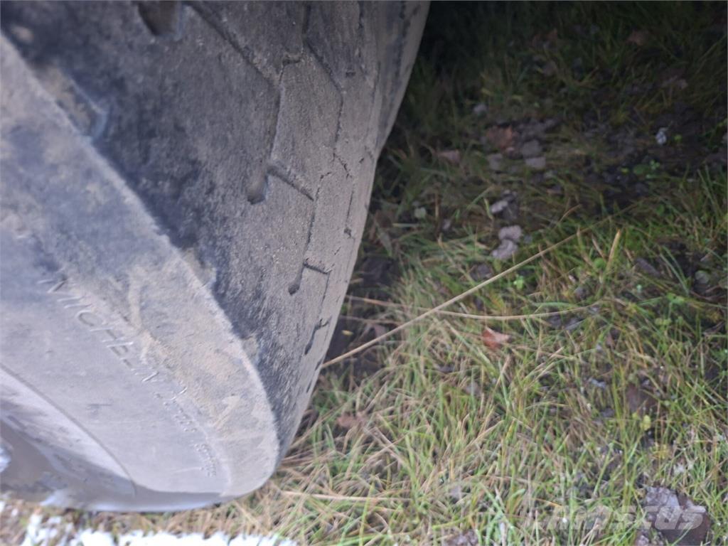 Scania R164 Camiões basculantes