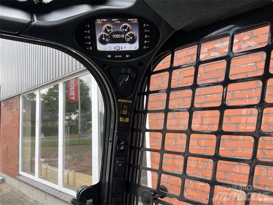 Bobcat T 450 Carregadoras de direcção deslizante