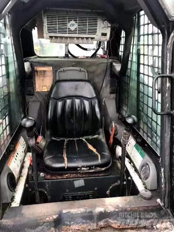 Bobcat S 185 Carregadoras de direcção deslizante