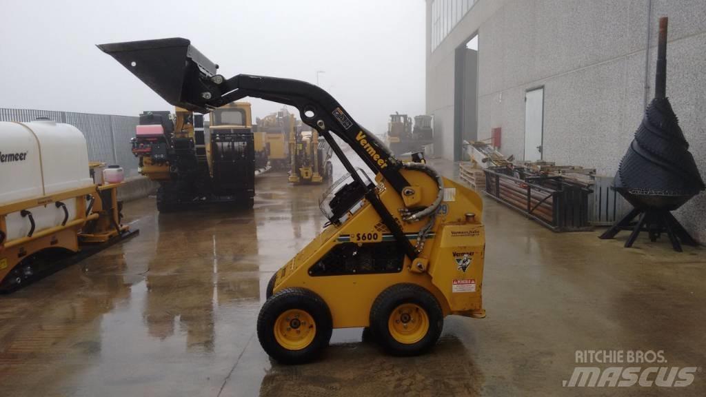 Vermeer S600 Carregadora multifunções