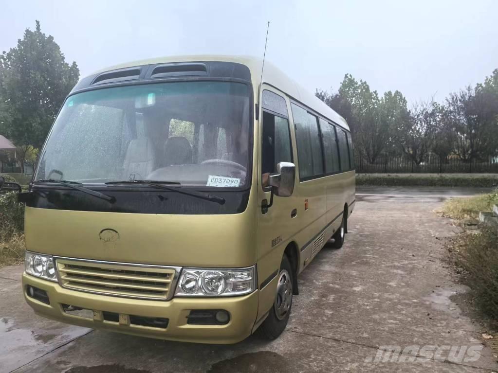 Toyota Coaster Autocarros intercidades