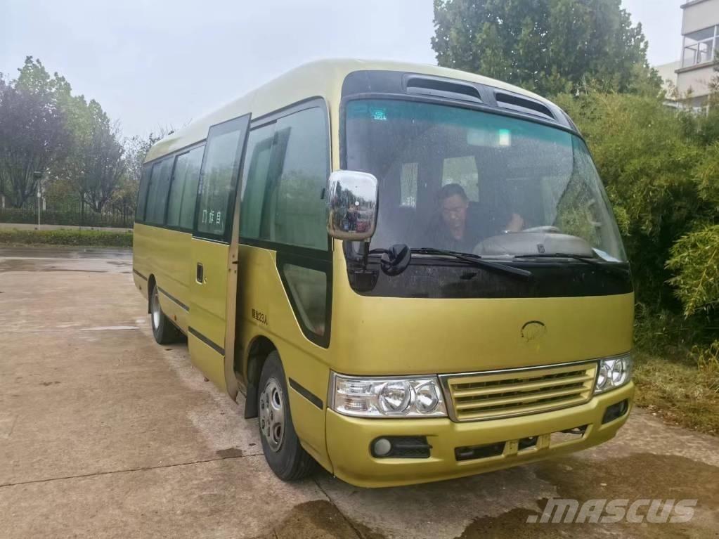 Toyota Coaster Autocarros intercidades