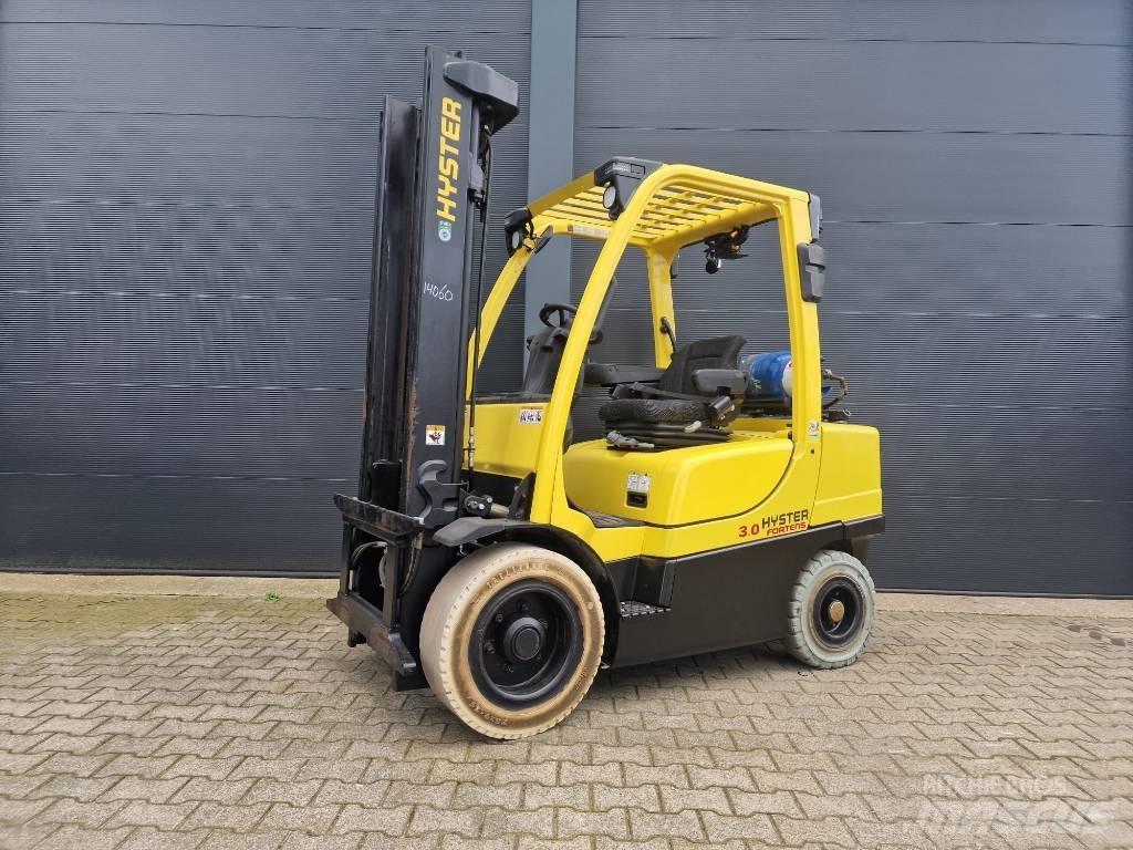 Hyster 3.0 FT Empilhadores a gás