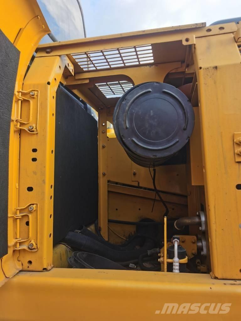 Komatsu PC 220-7 Escavadoras de rastos