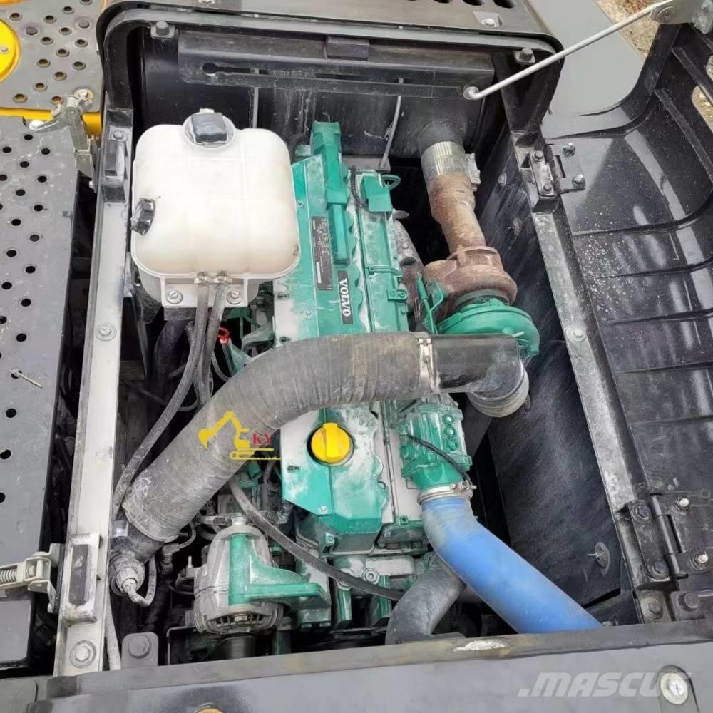 Volvo 240 Escavadoras de rastos