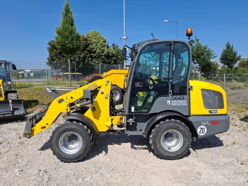 Wacker Neuson WL32 Pás carregadoras de rodas