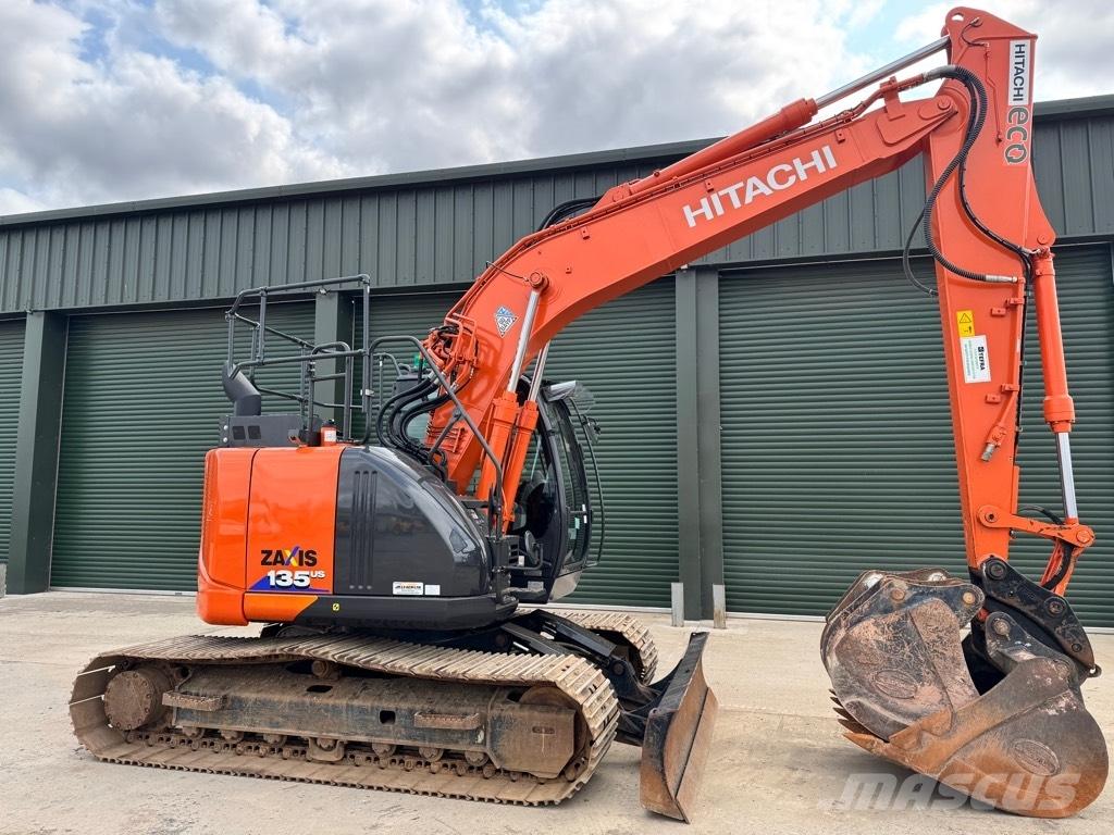 Hitachi ZX 135USBL-6 Escavadoras de rastos