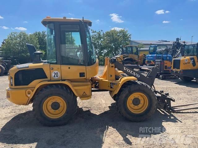 Volvo L 30 G Pás carregadoras de rodas