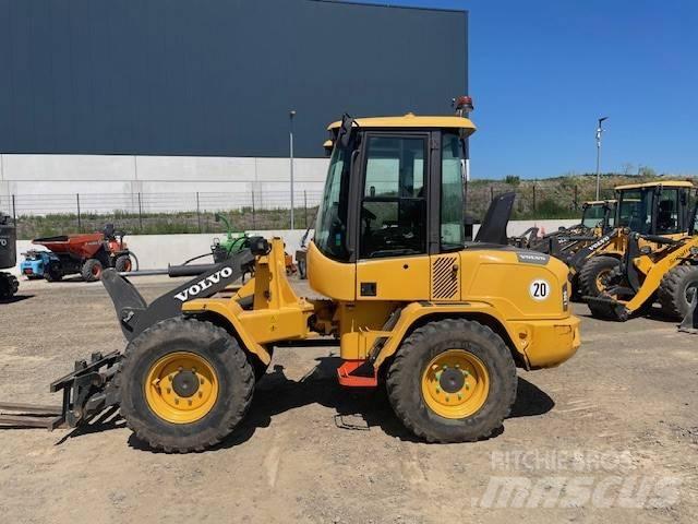Volvo L 30 G Pás carregadoras de rodas