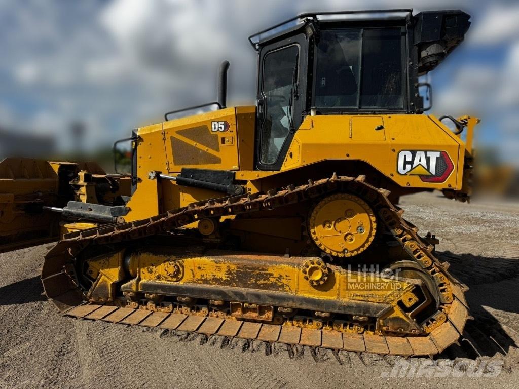 CAT D 5 Dozers - Tratores rastos