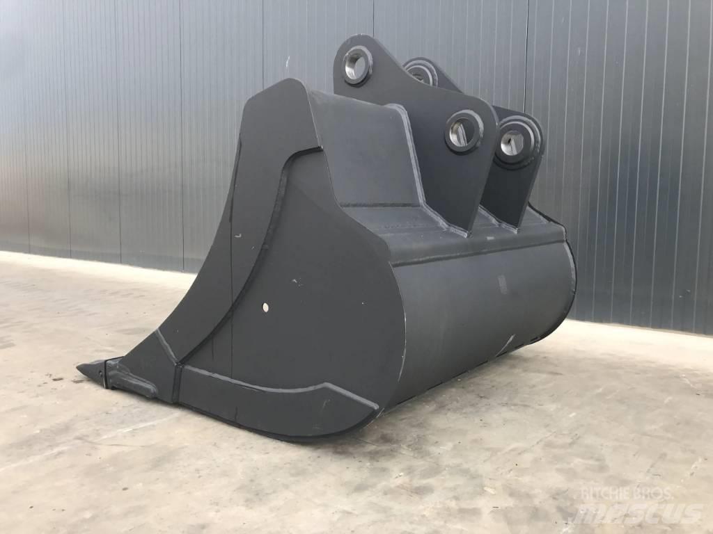 Volvo EC220 Baldes