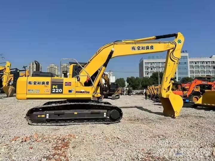 Komatsu PC 220 Escavadoras de rastos