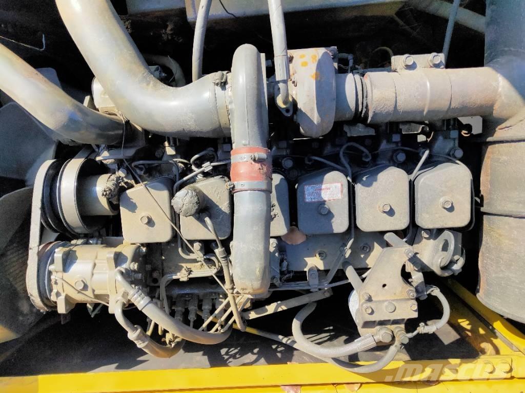 Komatsu PC200-6 Escavadoras de rastos