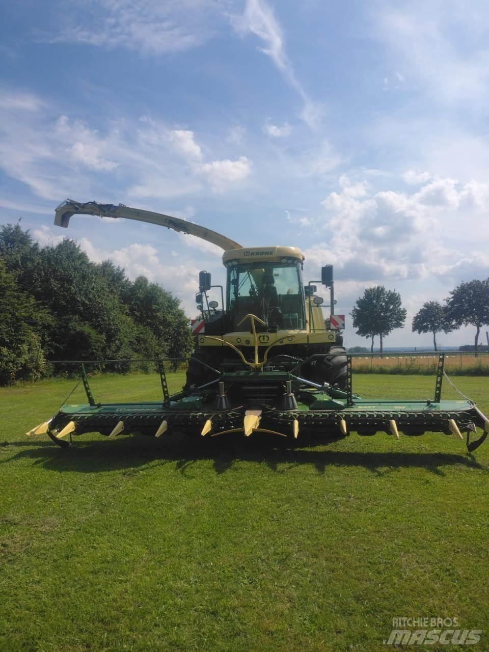 Krone Big X 700 Forrageiras auto-propulsionadas