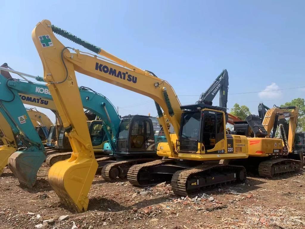 Komatsu PC 200-8 Escavadoras Midi 7t - 12t