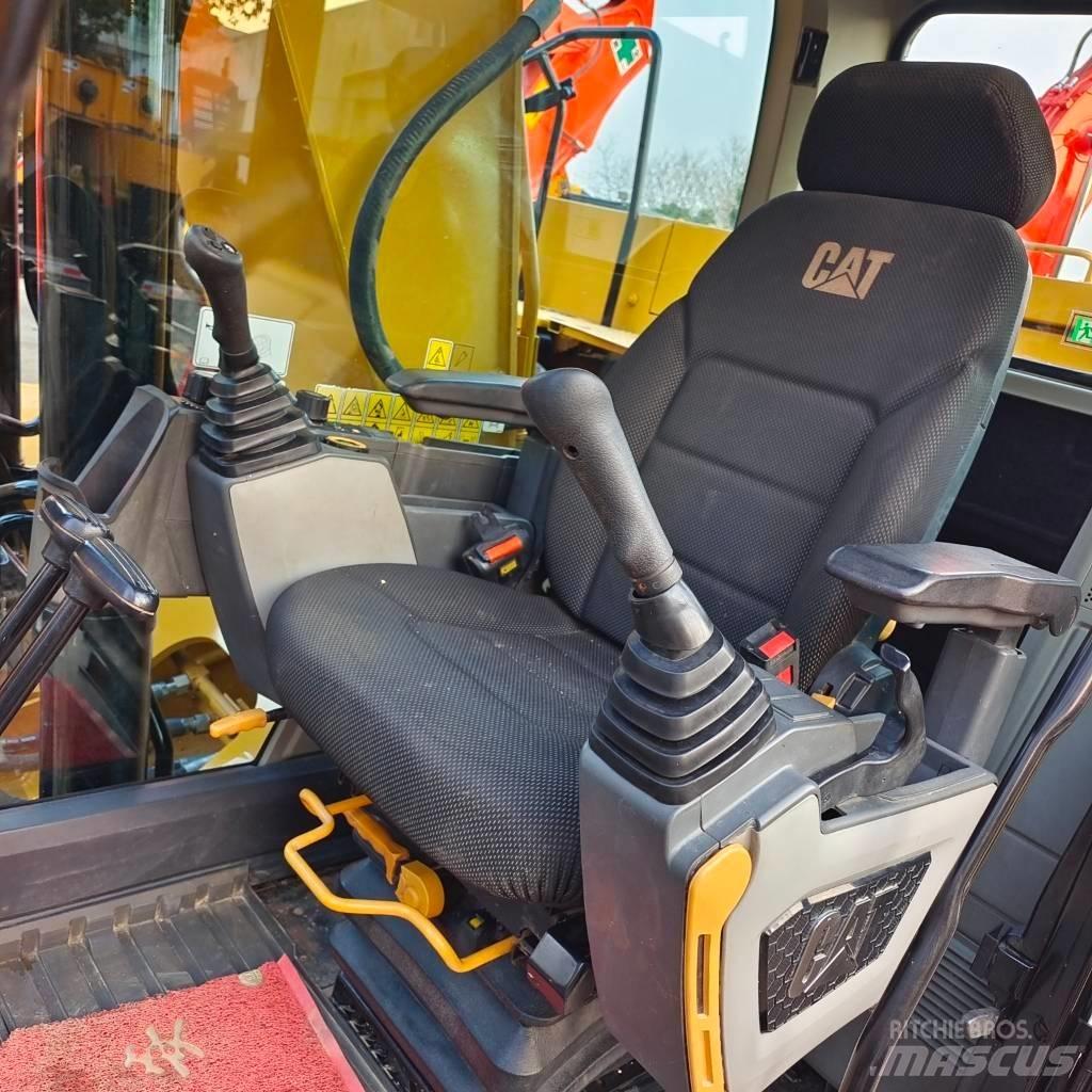 CAT 320GC Escavadoras de rastos