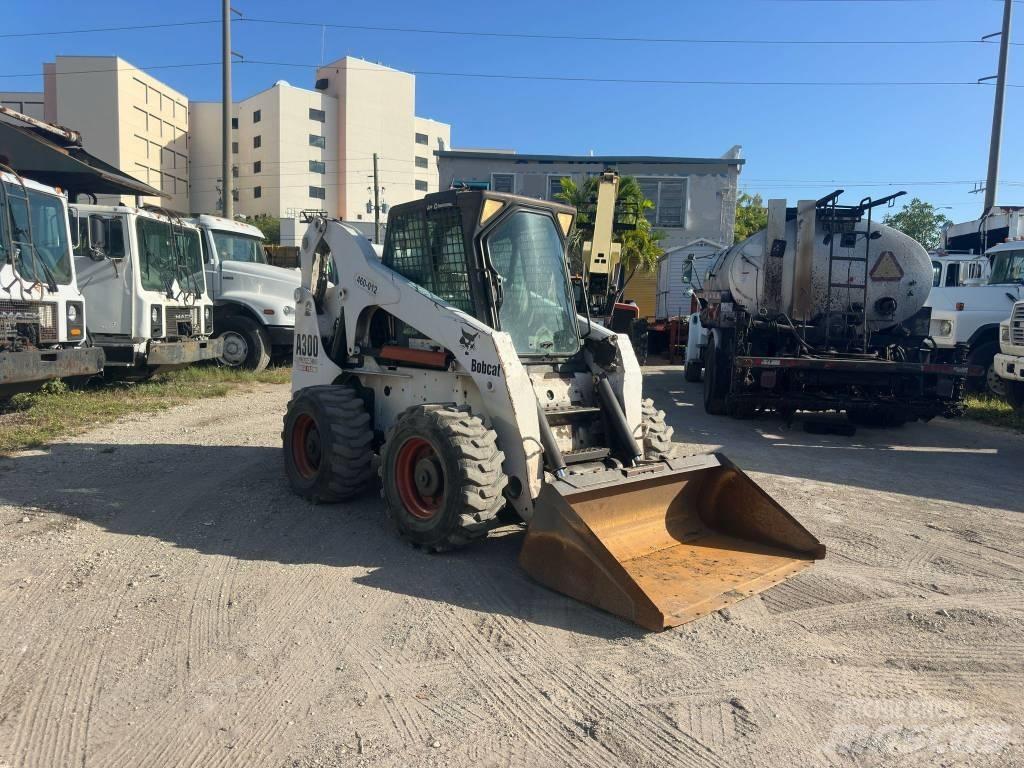 Bobcat A 300 Carregadoras de direcção deslizante