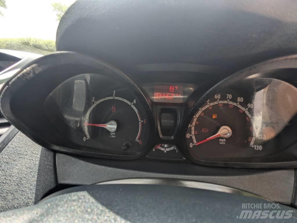 Ford Fiesta Van Carrinhas de caixa fechada