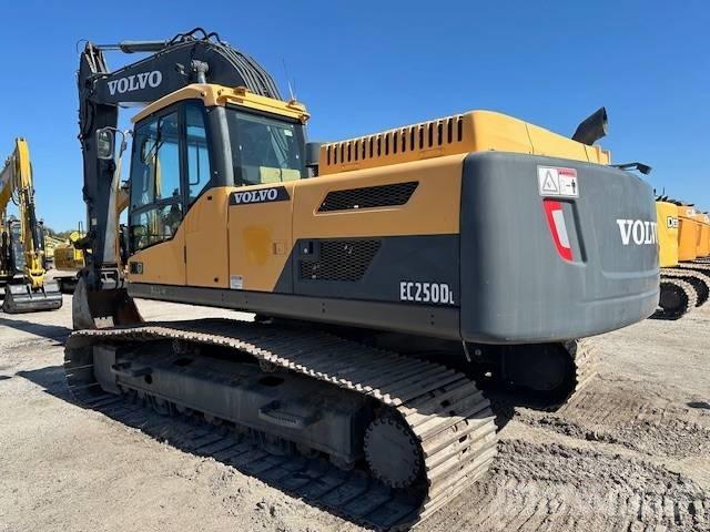 Volvo EC 250 D L Escavadoras de rastos