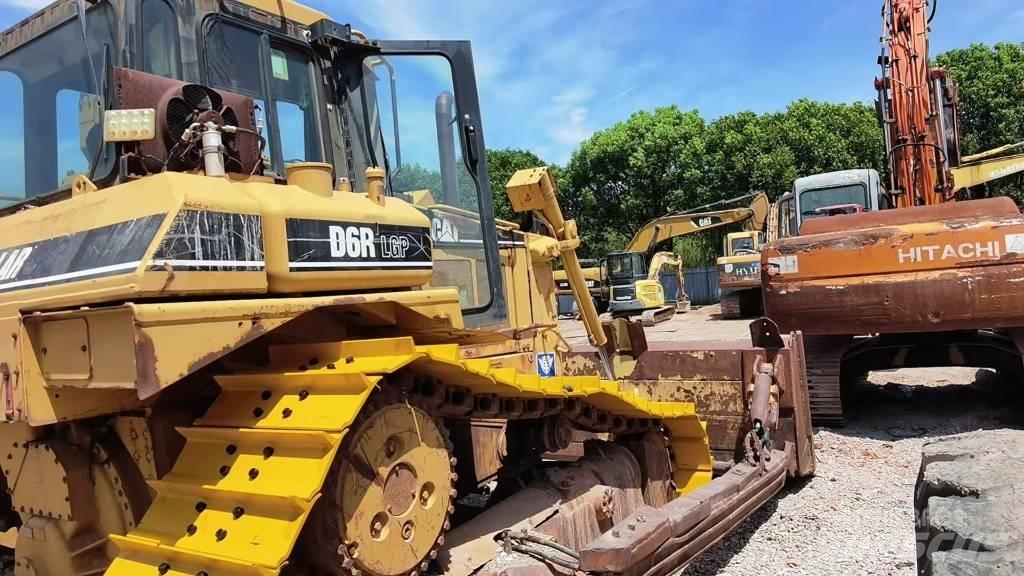 CAT D 6 R Dozers - Tratores rastos