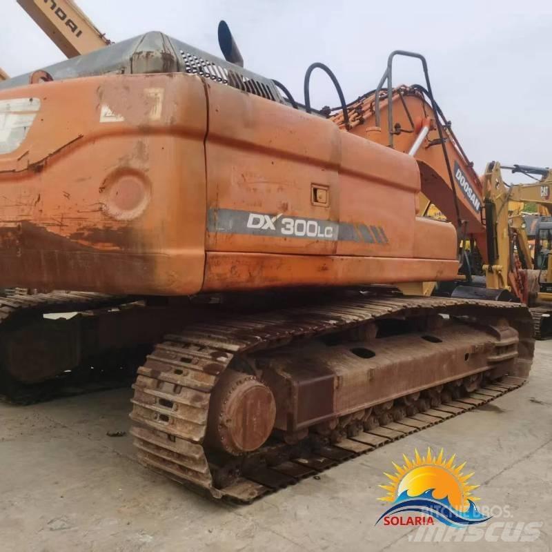 Doosan DX 300 LC Escavadoras de rastos
