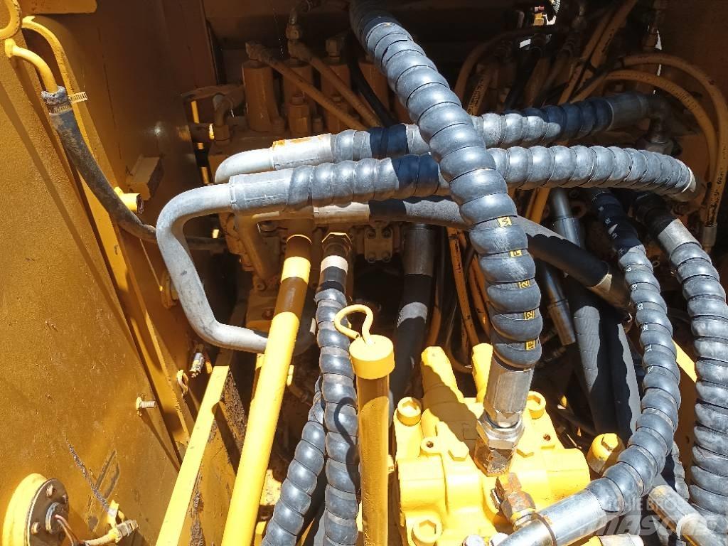 CAT 320 D2 Escavadoras de rastos