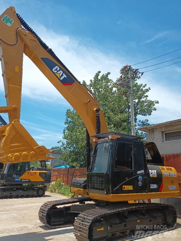 CAT 320 D2 Escavadoras de rastos