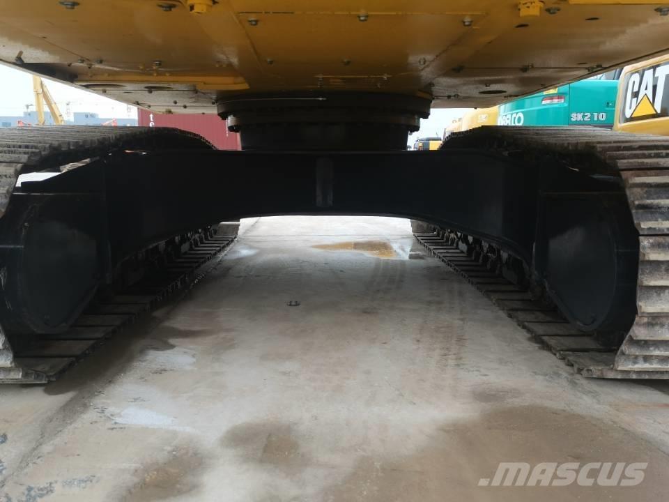 Komatsu PC 220-8 Escavadoras de rastos