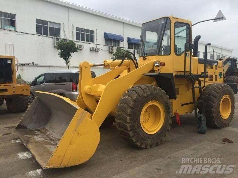 Komatsu WA 320 Retroescavadoras