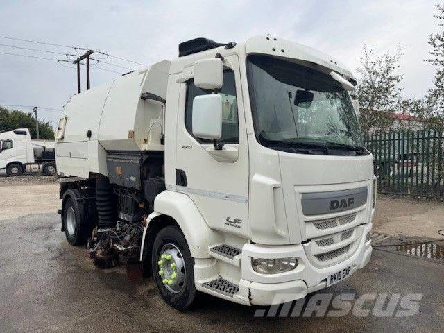 DAF LF 220 Camiões varredores