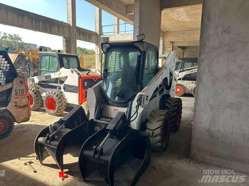 Bobcat S750 Carregadoras de direcção deslizante