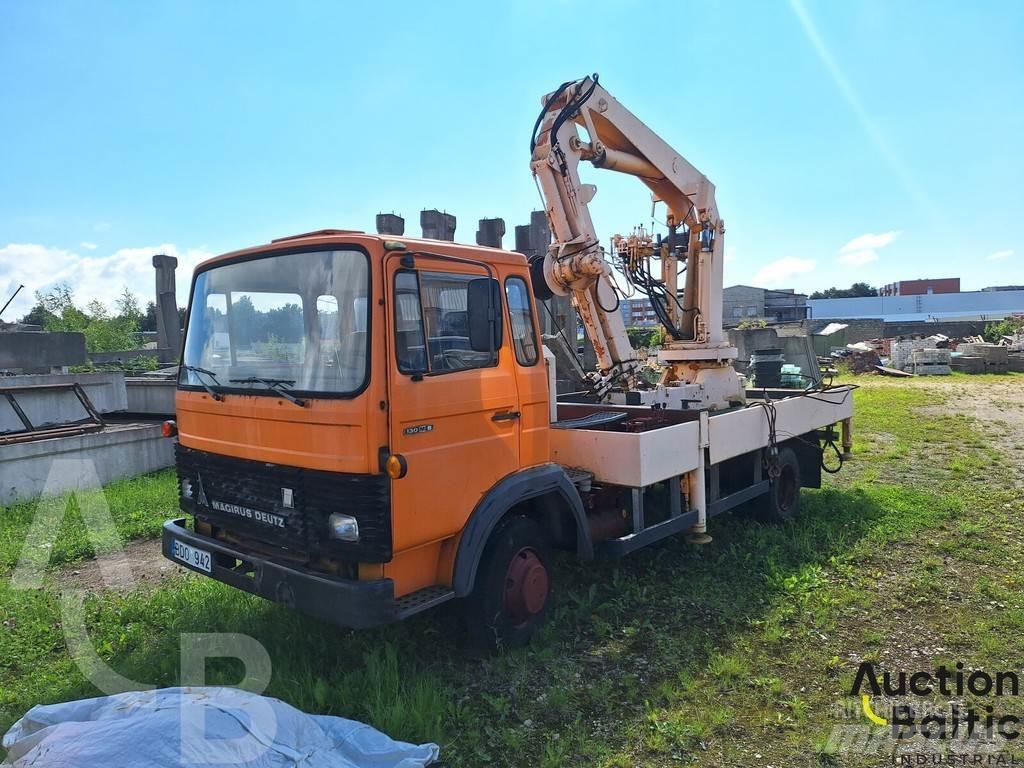 Magirus 130 M 8 Camiões estrado/caixa aberta