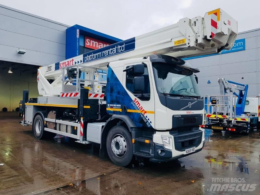 Bronto S38XDT - POA Plataformas aéreas montadas em camião