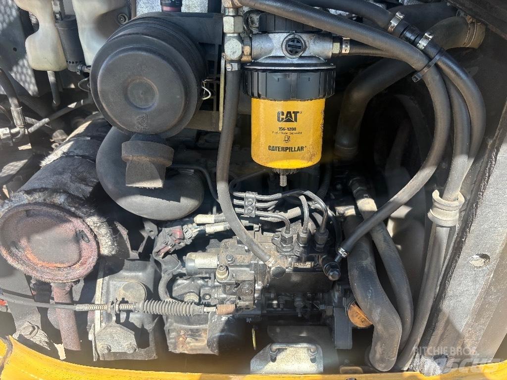 CAT 302.7 D Mini Escavadoras <7t