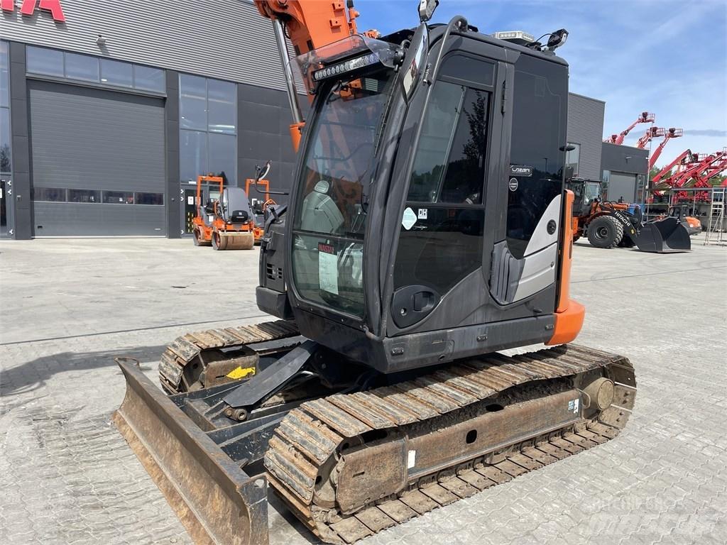 Hitachi ZX85US-5A Escavadoras Midi 7t - 12t