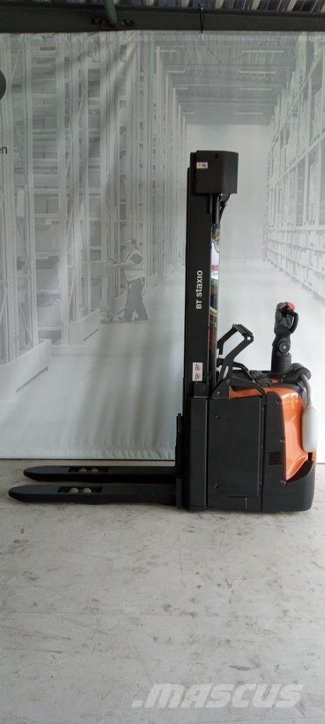 Toyota SPE160L Self propelled stackers